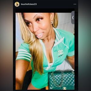 Green Women's Top💚